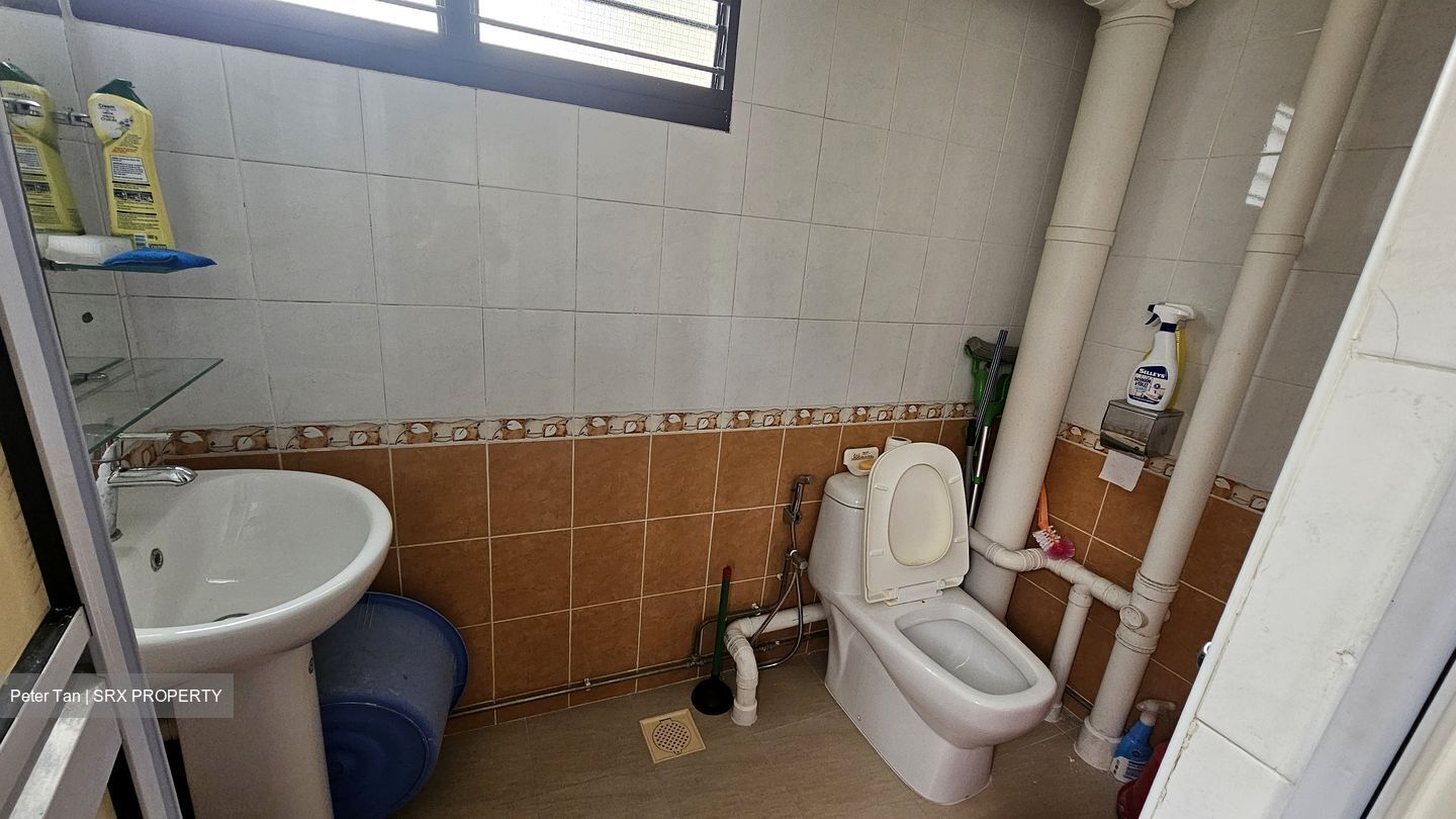 Blk 122 Yishun Street 11 (Yishun), HDB 4 Rooms #501816271
